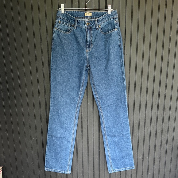 Blue Mountain Denim - Blue Mountain Classic Straight Leg Women's Jeans